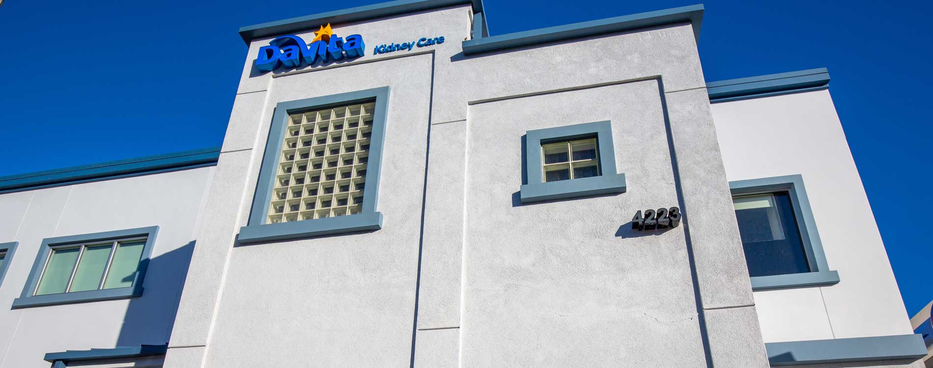 Front Angle Photo of Davita Circle Marina Building in Long Beach, CA